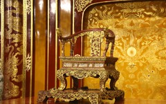Ngai vàng triều Nguyễn bị gãy: Huế chỉ đạo sớm xây mới Bảo tàng Cổ vật cung đình