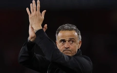 HLV Luis Enrique - nỗi đau mất con tạo nên người cha gai góc