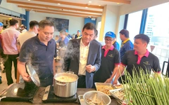 Lễ hội Văn hóa Ẩm thực Saigontourist Group - Việt Nam tại Osaka trước giờ mở cửa