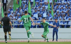 AFC chính thức 'khai tử' sân cỏ nhân tạo ở các giải đấu