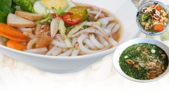 Sài Gòn bánh canh Marie Sen