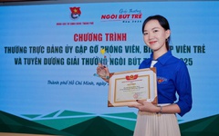 3 phóng viên Khối ấn phẩm Khăn Quàng Đỏ được tuyên dương Giải thưởng Ngòi bút trẻ năm 2025