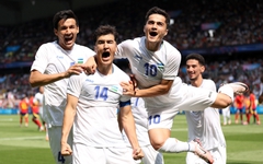 FIFA cấm Nga, nhưng đã có Uzbekistan