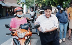 Thi tuyển sinh lớp 10: 'Đọc kỹ đề rồi làm, ba đợi ở ngoài!'
