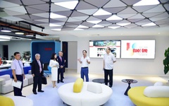 Sinh viên Trường đại học Cửu Long học 'Làm báo cùng Tuổi Trẻ'