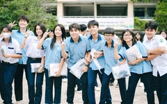 Tuyển sinh lớp 10