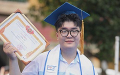 Thủ khoa kép Trường đại học Sư phạm TP.HCM tốt nghiệp với GPA gần tuyệt đối