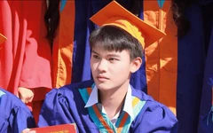 Thủ khoa khối A00 tỉnh Đắk Lắk: lớp trưởng đa nhiệm, đạt 1.101 điểm thi đánh giá năng lực