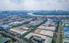 Tin tức sáng 18-7: TP.HCM muốn thu hút đầu tư 20-21 tỉ USD; 'Trả lại tên' cho 2 trường chuyên