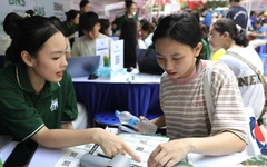 Trường đại học hạ điểm sàn, bỏ yêu cầu toán 8 điểm mới được xét ngành bán dẫn