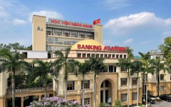 Điểm sàn Học viện Ngân hàng và độ lệch điểm của 8 tổ hợp xét tuyển
