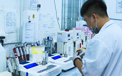 Trung tâm Y tế Phú Quốc xuống cấp, địa phương tính cách nào phục vụ người bệnh, đón APEC?