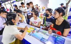 Điểm chuẩn đại học 2025