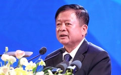 Văn nghệ sĩ phải ‘dắt tay người tốt trở lại văn học nghệ thuật’