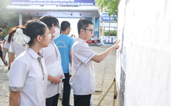 Xem điểm chuẩn lớp 10 Hà Nội: cao nhất 25,5 điểm