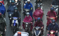Thời tiết hôm nay 10-8: Bắc Bộ, Nam Bộ có mưa, Trung Bộ nắng nóng
