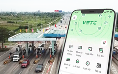 Chủ xe muốn chuyển đổi sang tài khoản giao thông để qua trạm thu phí từ ngày 1-10, phải làm sao?