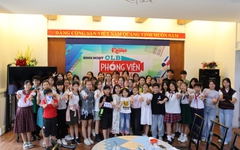 Cùng CLB Phóng viên nhí học kỹ năng phỏng vấn
