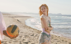 Không chỉ Joy, Chaeyoung hay Haechan, hàng loạt idol đình đám solo khuấy đảo mùa thu