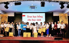 Hội Bảo vệ Quyền trẻ em tổng kết 5 năm chương trình ‘Trao yêu thương - Nâng bước đến trường’