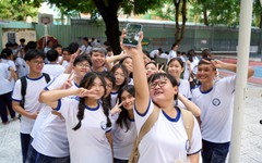 Bất ngờ với sức trẻ tân binh Trường THPT Marie Curie