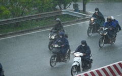 Thời tiết 6-8: Hà Nội, Bắc Bộ mưa dông, Trung Bộ nắng nóng gay gắt