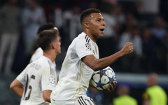 Real Madrid, Arsenal thắng trận ra quân Champions League