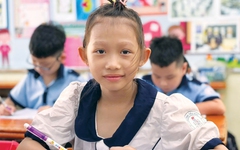 Gia sư 70 tuổi, cậu học trò lớp 2 và những mơ ước về Trung thu