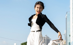 Bật mí về cô nàng thích... bay của Trường THPT Nguyễn Thị Minh Khai