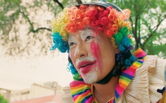 Nam diễn viên 'sáng tập gym, chiều tập xiếc', giảm 26 kg để đóng phim Con kể ba nghe