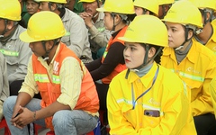 Công nhân làm dự án APEC 2027 ở Phú Quốc được nhận quà, khám sức khỏe trước Tết