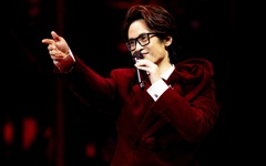 Hà Anh Tuấn dành 1 tỷ đồng giúp đỡ bệnh nhân ung thư về quê dịp năm mới