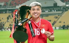 Tiền đạo tuyển Việt Nam gia nhập CLB Công An TP.HCM