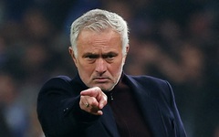 HLV Mourinho với thử thách ở Turin