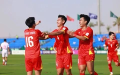 U23 Việt Nam tìm lời giải cho vị trí của Hiểu Minh và Lý Đức