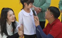 Cả trường quay Mái ấm gia đình Việt nghẹn ngào trước lời tâm sự của em bé nhỏ