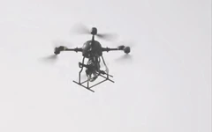 UAV gắn súng trường của Trung Quốc bắn trúng 20/20 phát ở cự ly 100m