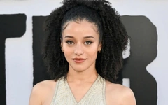 Chase Infiniti: Ngôi sao thời trang đột phá của mùa giải thưởng 2026