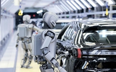 Robot hình người và thách thức năng suất