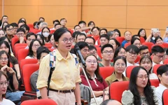 Trường đại học Y Hà Nội bỏ xét tuyển tổ hợp văn, sử, địa