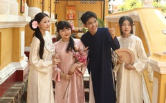 Giới trẻ Cần Thơ xúng xính lên đồ chụp ảnh Tết