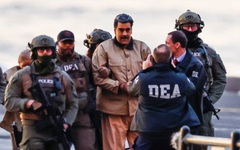 Mỹ bắt giữ tổng thống Venezuela