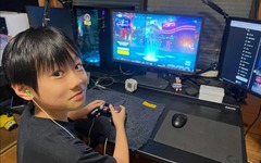 Cậu bé 12 tuổi được cho nghỉ học để chơi game