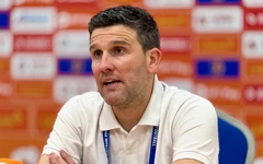 HLV Ninh Bình đập bàn, chỉ trích trọng tài sau trận thua Công An Hà Nội