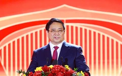 Thủ tướng: Người tiêu dùng hãy ủng hộ hàng Việt bằng giám sát chặt chẽ chất lượng