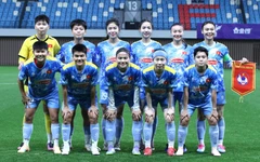 Chơi đôi công, tuyển nữ Việt Nam thua đậm Trung Quốc