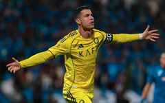 Cristiano Ronaldo ghi bàn ngay khi hết 'đình công' ở Al Nassr