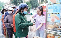 Bánh mì 0 đồng và cô giáo lớp tình thương