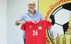 Tuyển Lào thuê thầy châu Âu về thay HLV Hàn