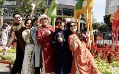 TP.HCM bội thu 12.150 tỉ đồng du lịch Tết, vé máy bay 'nóng' đến rằm tháng giêng